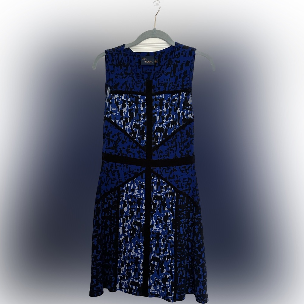 Just…..Taylor by Taylor Swift black/blue dress size 2